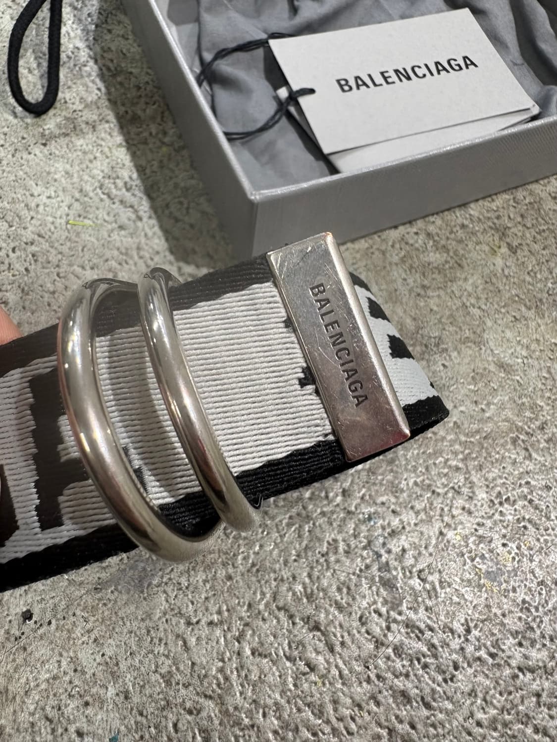 발렌시아가 D링 벨트 상품이미지5