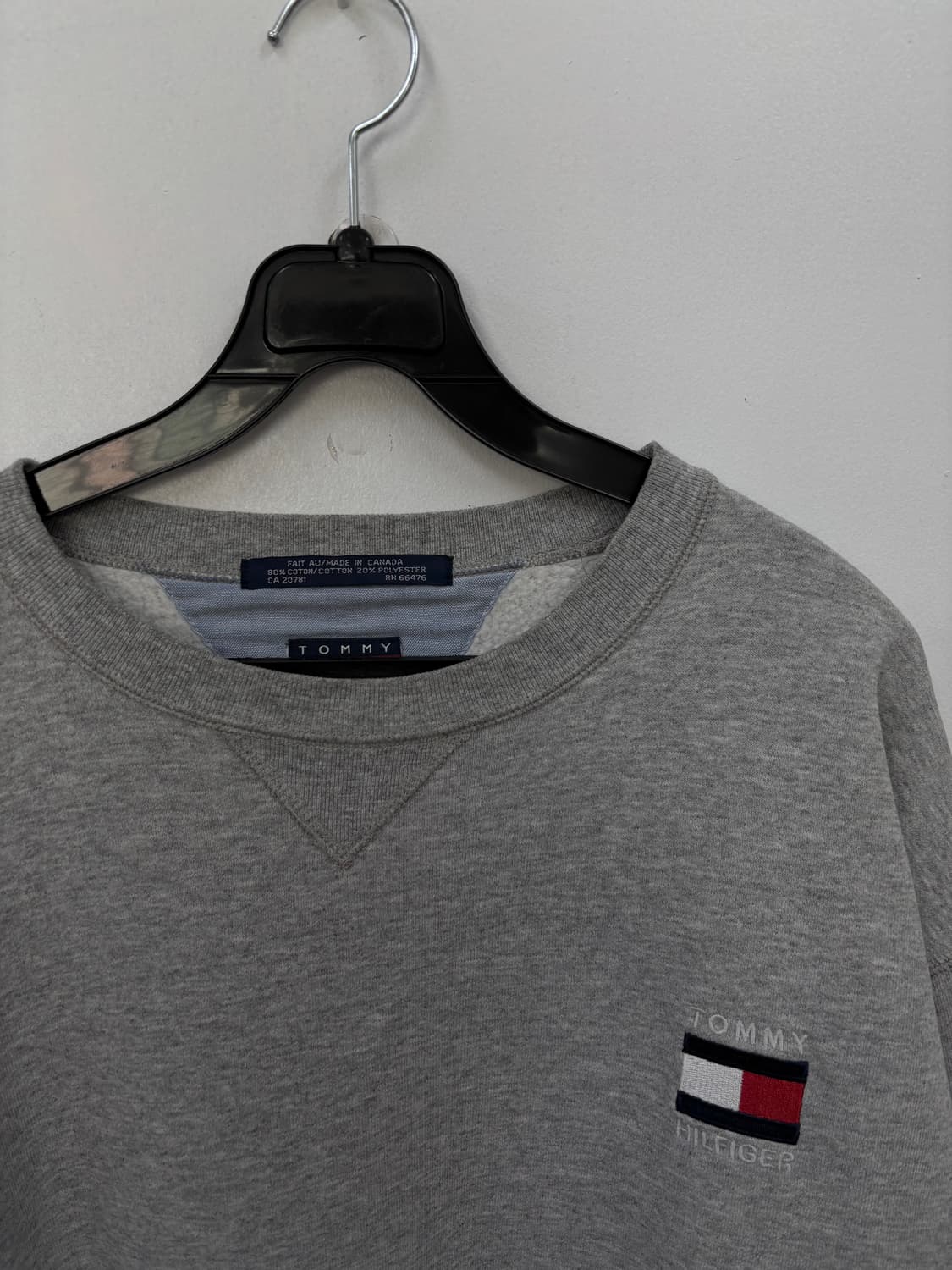 타미힐피거 로고자수 맨투맨 상품이미지2