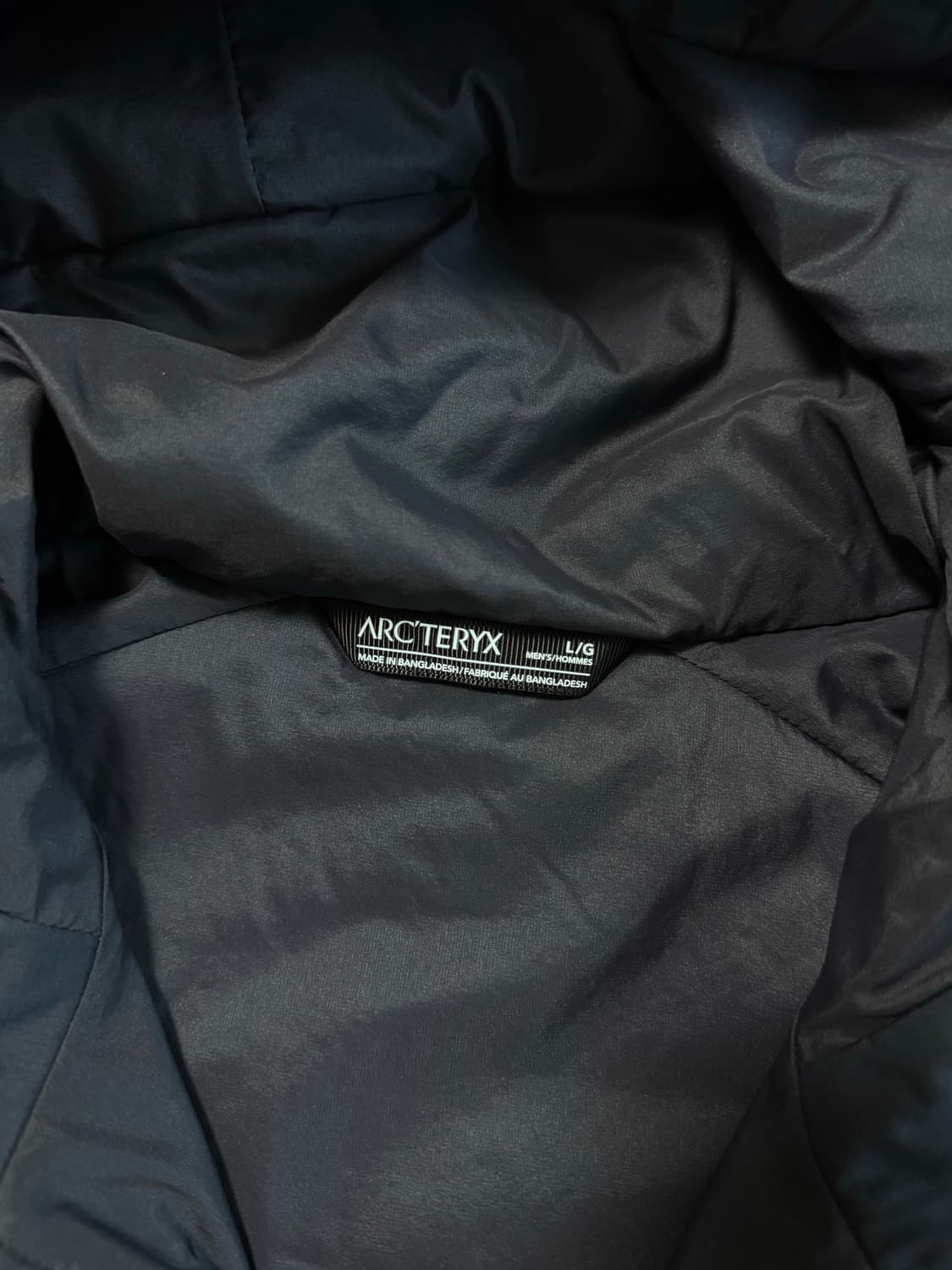 (새상품급) 아크테릭스 아톰 후디 블랙 사파이어 상품이미지6