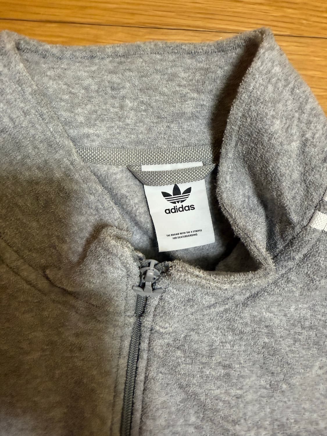 아디다스 부클 트랙탑 상품이미지2