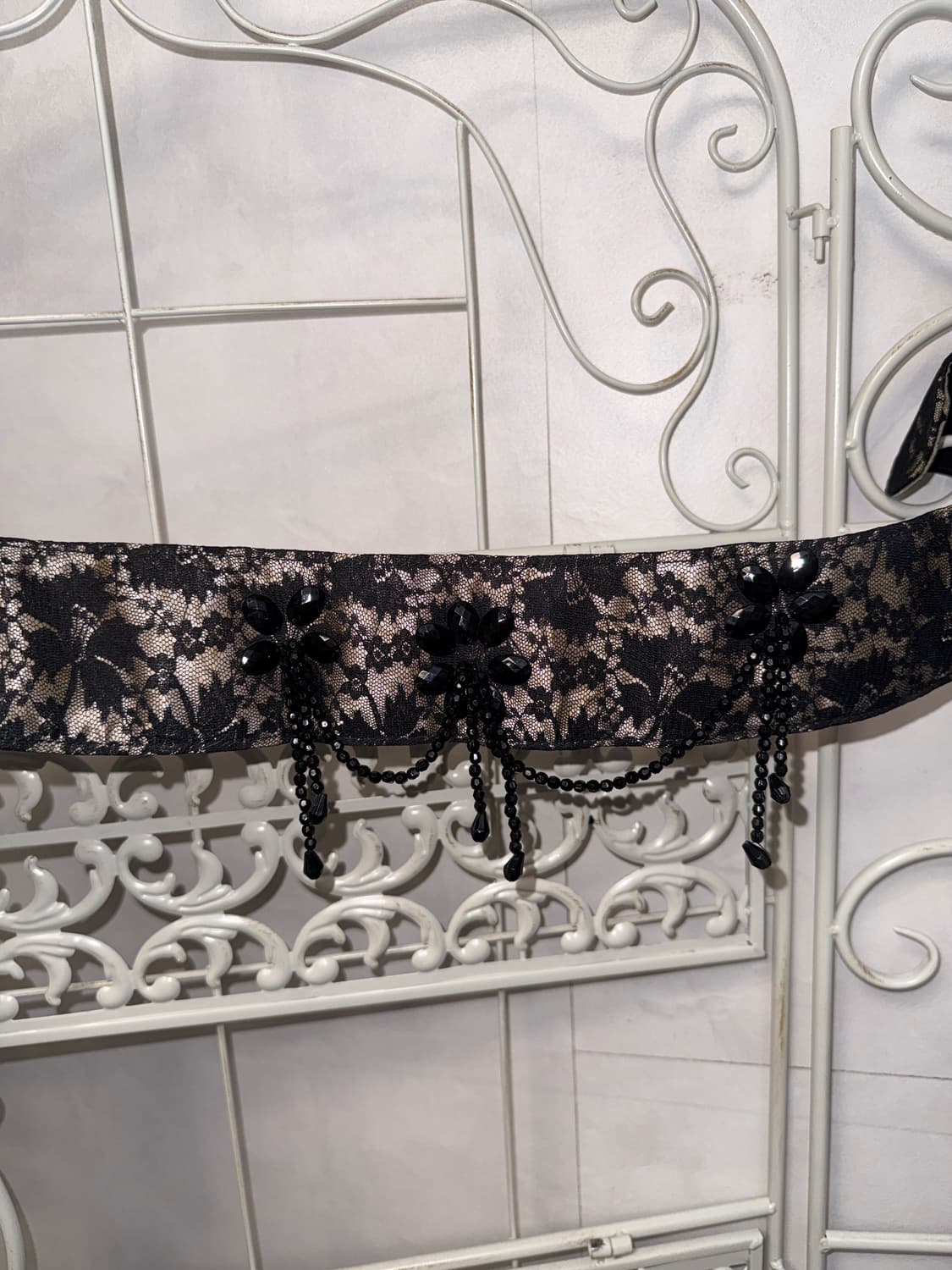 Black floral lace beads detail buckle 벨트 상품이미지3