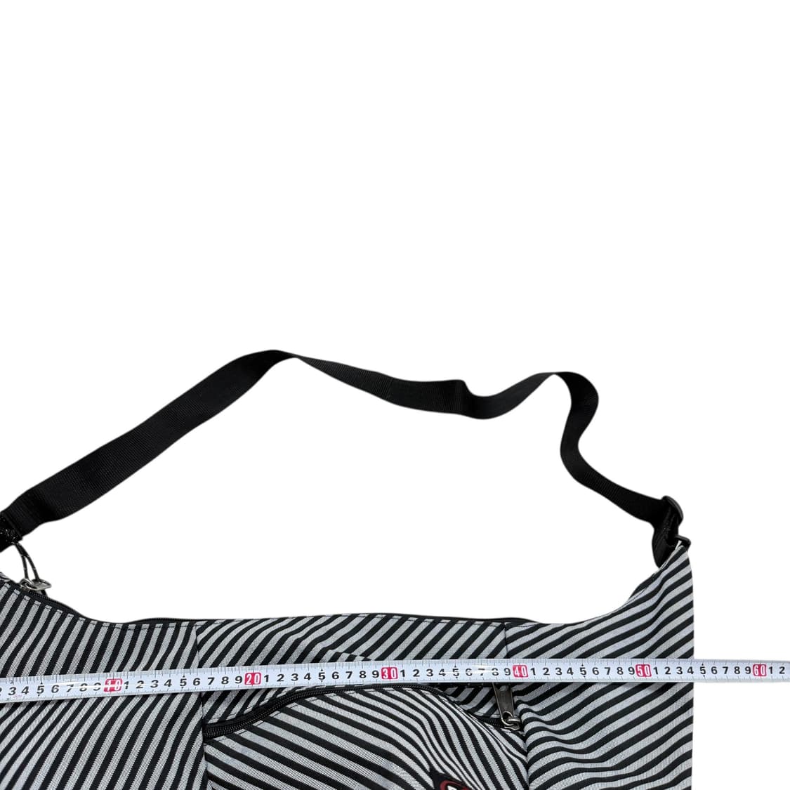 이스트팩 빈티지 스트라이프 반달백 크로스백 가방 상품이미지6