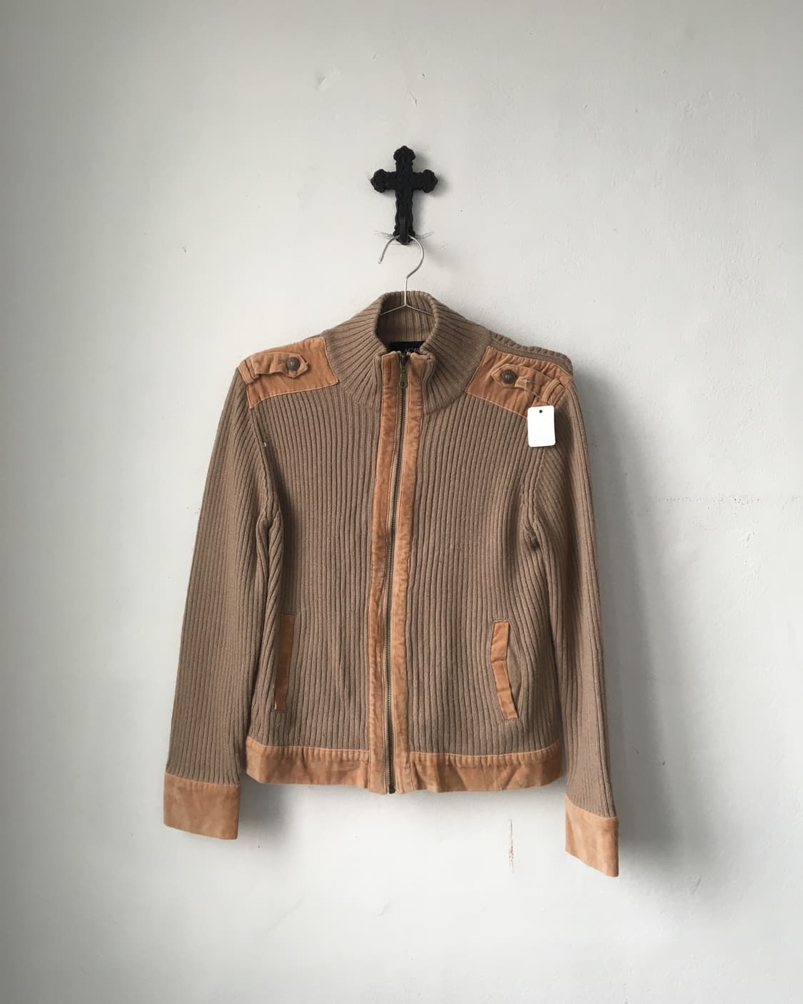 Patch point ribbed high neck zip up 상품이미지2