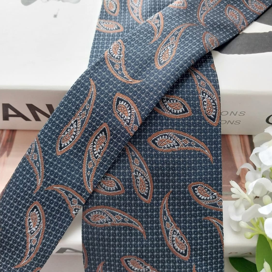 샤넬 넥타이 다크네이비 페이즐리 패턴 A+등급 K2230
 상품이미지4