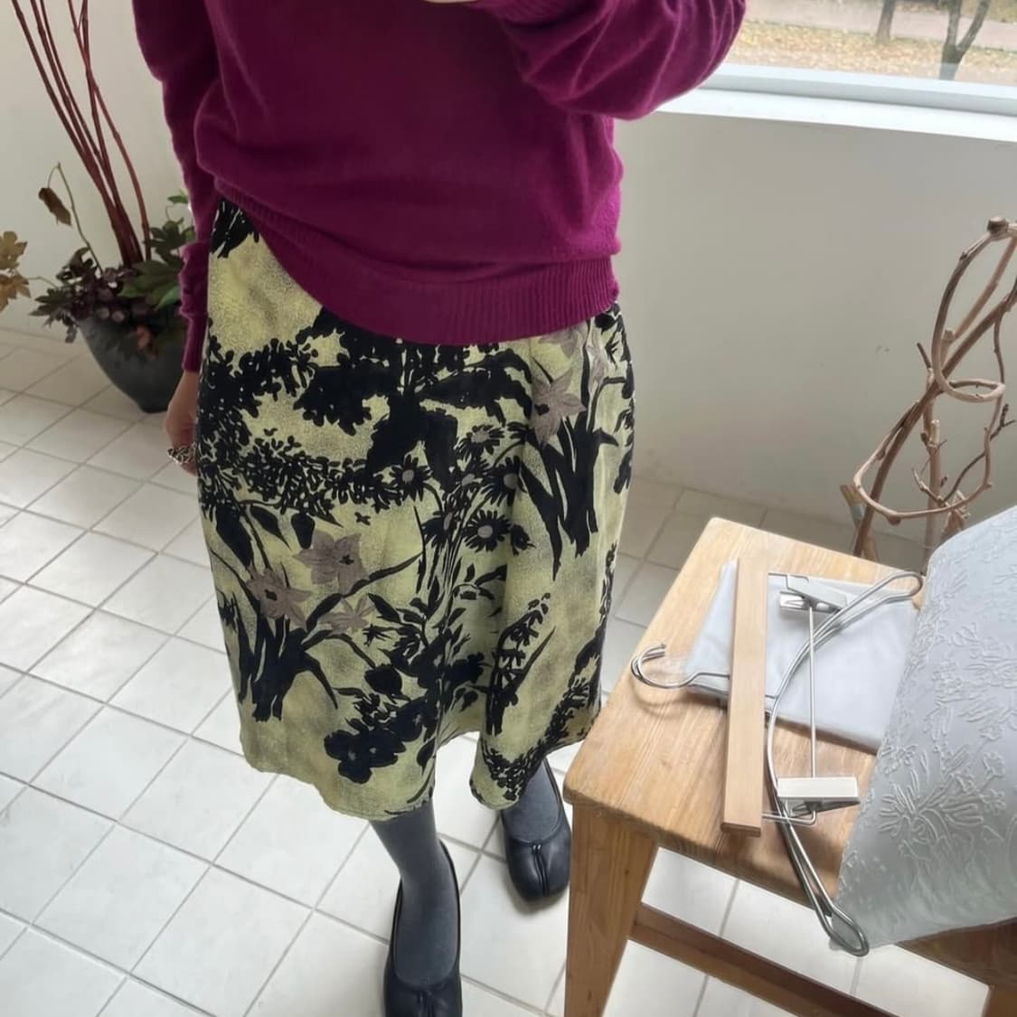 티크 ARC SILK PRINT SKIRT 상품이미지1