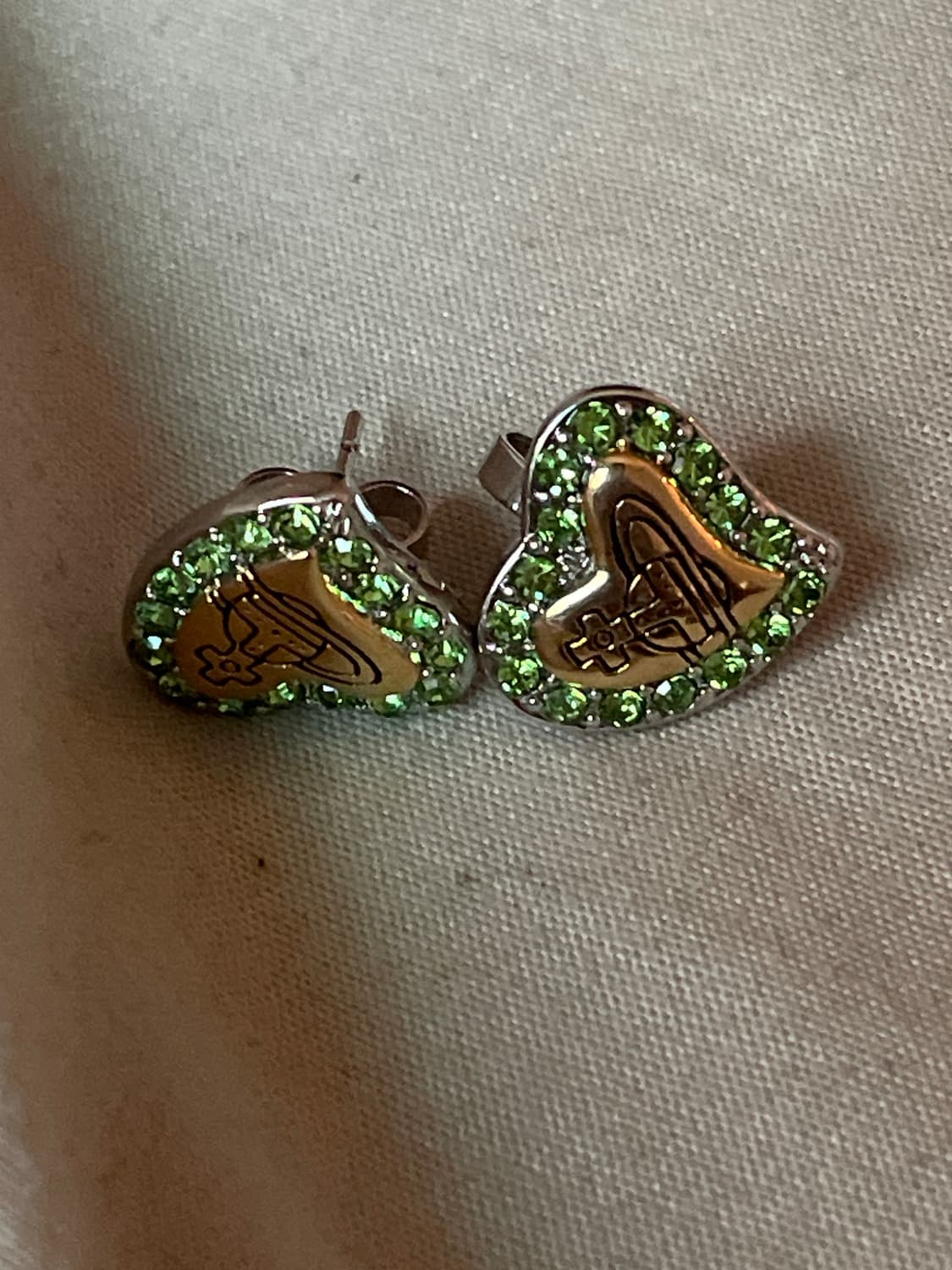 비비안웨스트우드 빈티지 이어링 상품이미지2