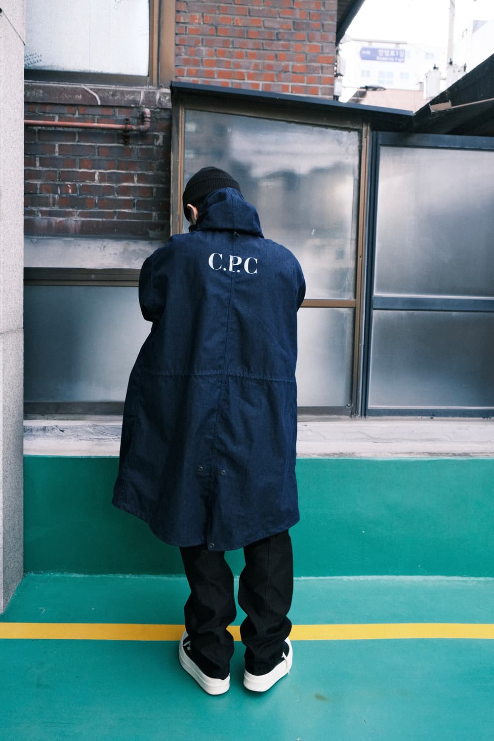 준야와타나베 맨 x CP 컴퍼니 데님 라미네이트 피쉬테일 자켓 상품이미지1