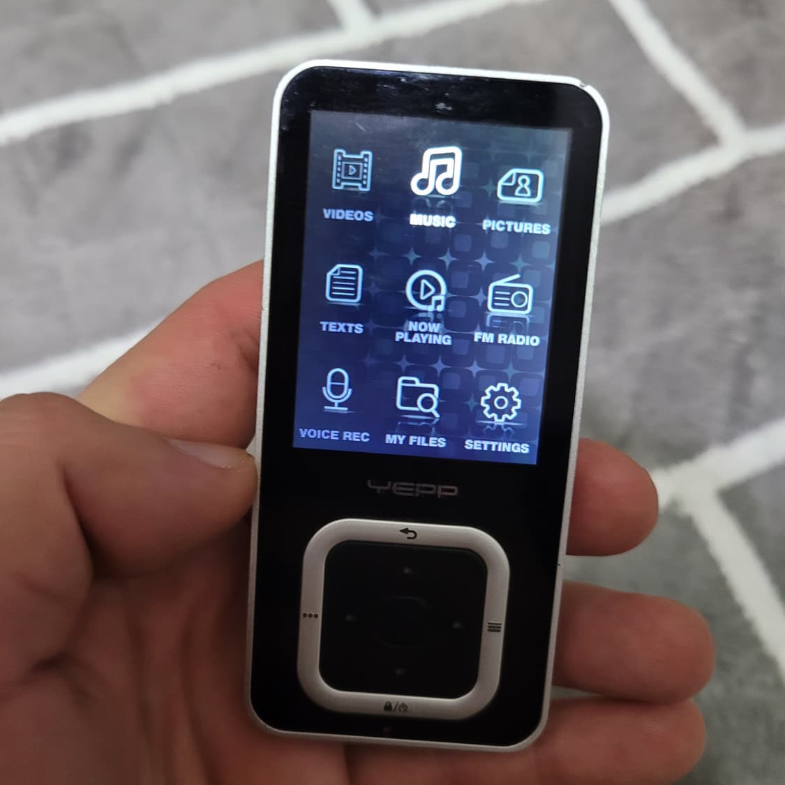 삼성 옙 YP-Q3 4기가 mp3 상품이미지6