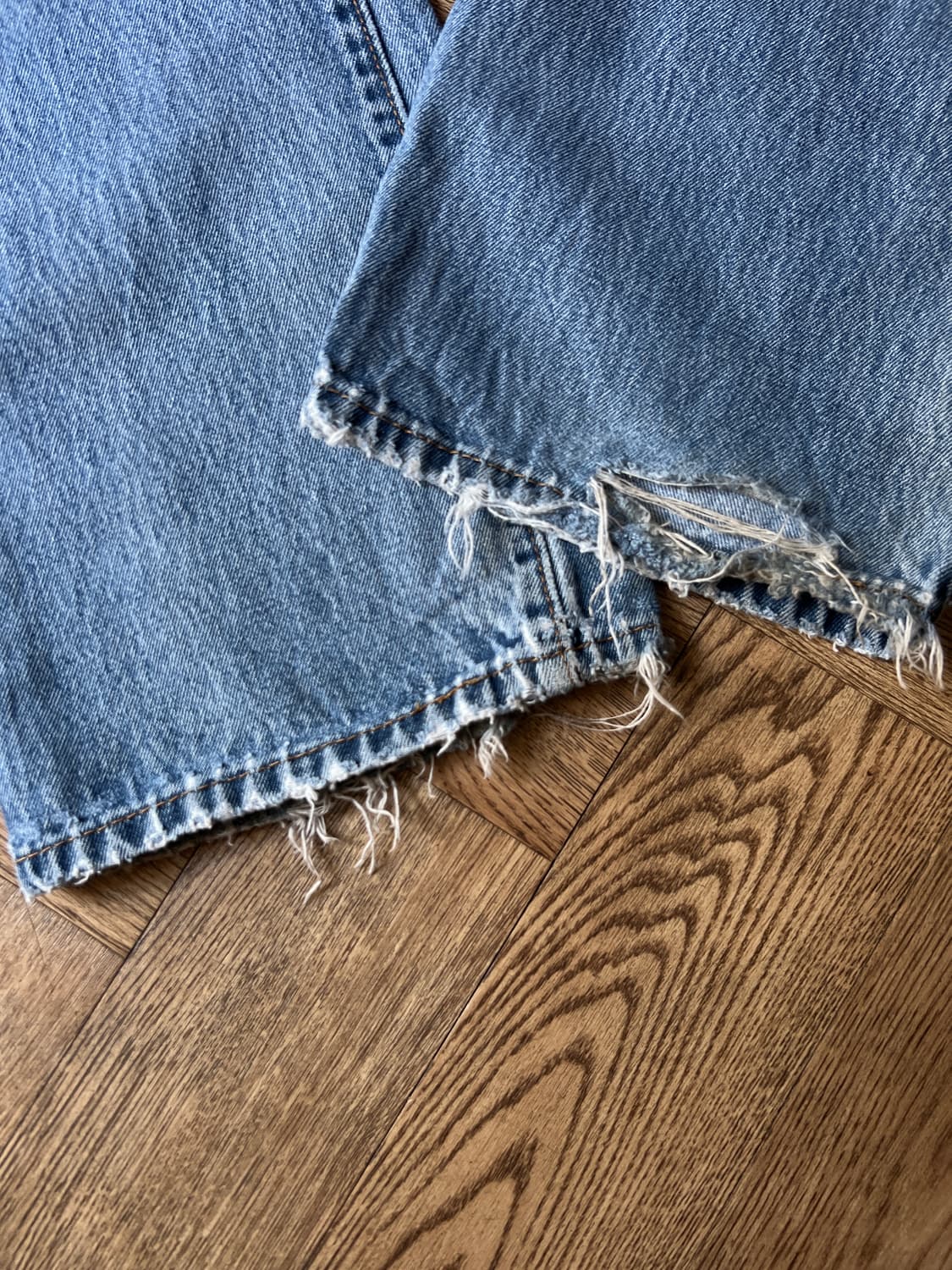 [32]리바이스 517 빈티지 데미지드 플레어핏 데님 팬츠 상품이미지6