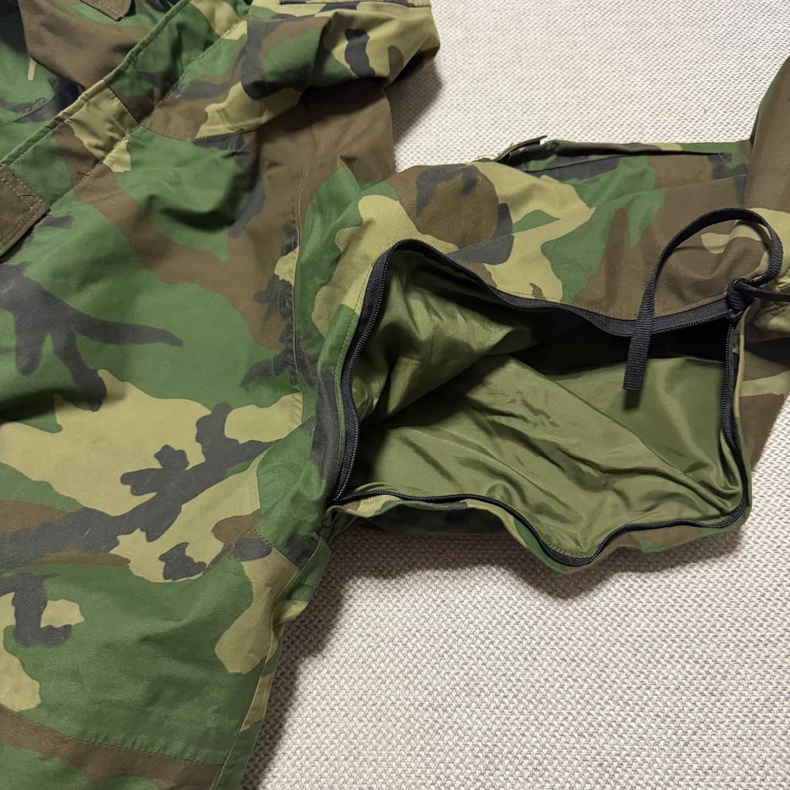 미군 우드랜드 카모 패턴 1세대 고어텍스 바람막이 상품이미지4