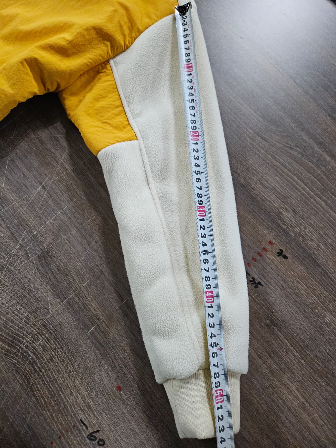 뉴발란스 양털 플리스 자켓 아이보리/옐로우 XS 상품이미지8