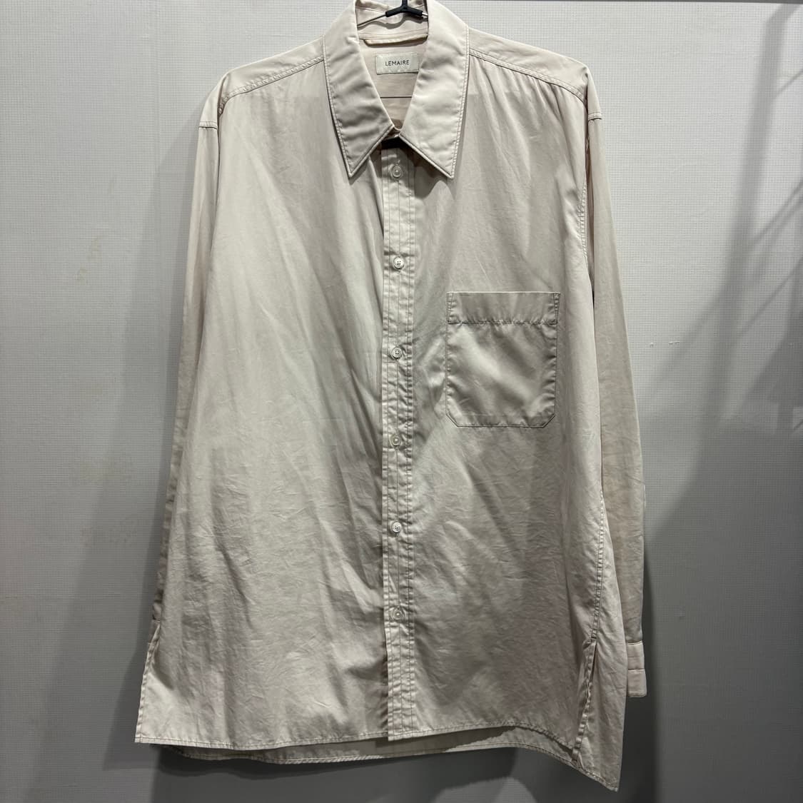 르메르 스트레이트 카라 셔츠 상품이미지1