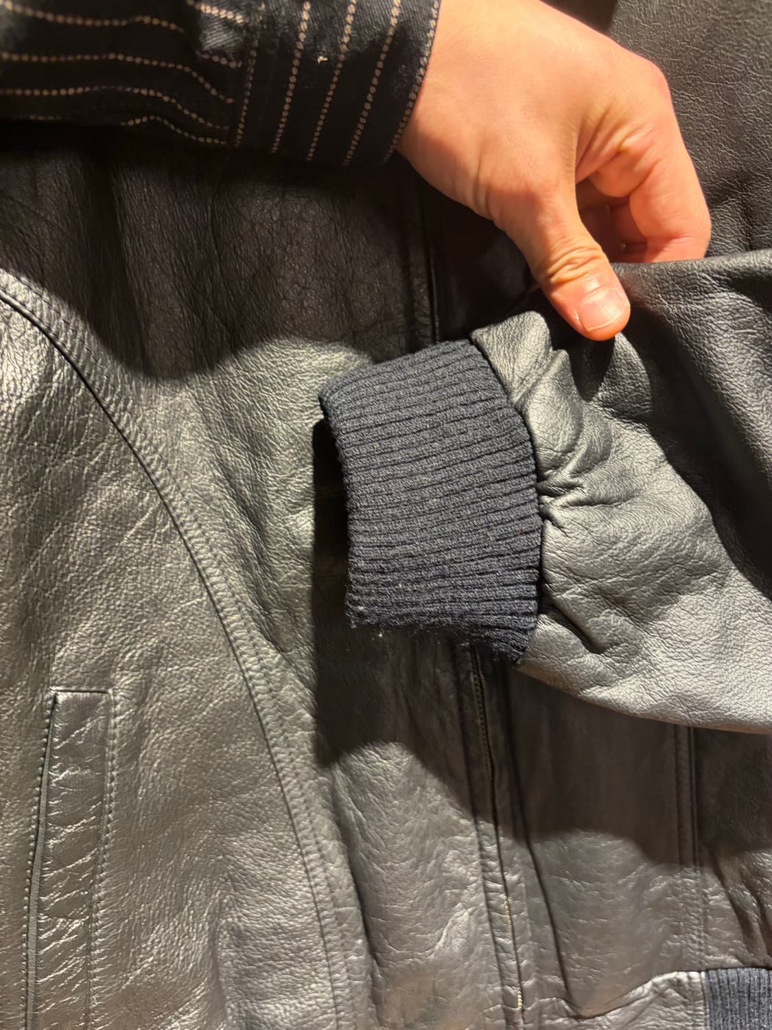 Cowhide leather bomber jacket / 소가죽 봄버 상품이미지4