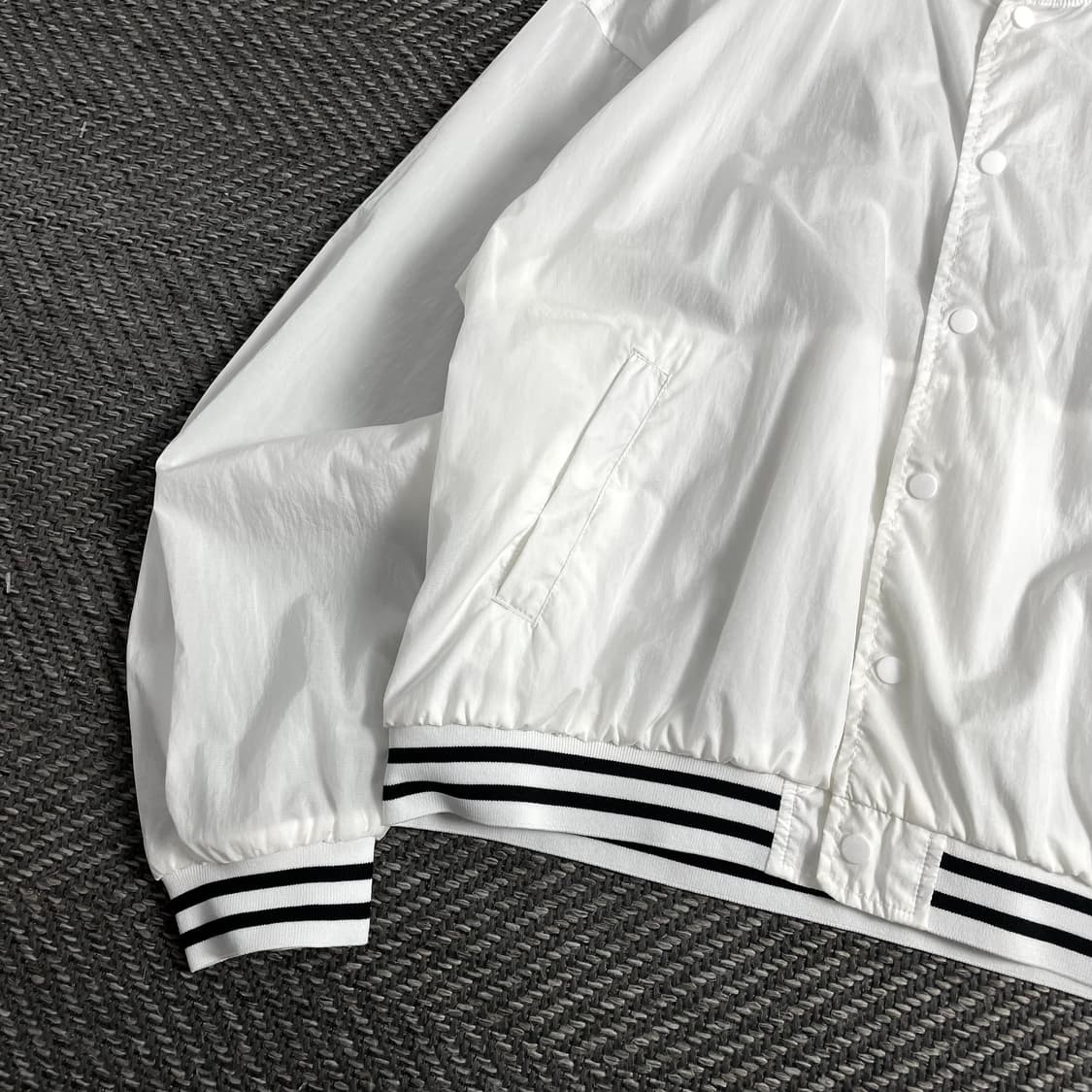 노스페이스 신형 나일론 라이트 봄버 바람막이 o 3892 상품이미지5