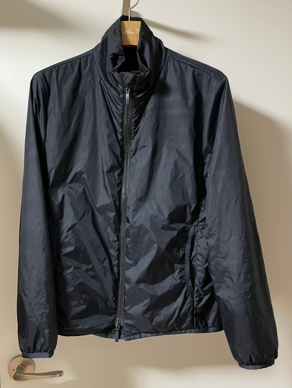 HUGO BOSS 휴고보스 경량패딩 내피 상품이미지1