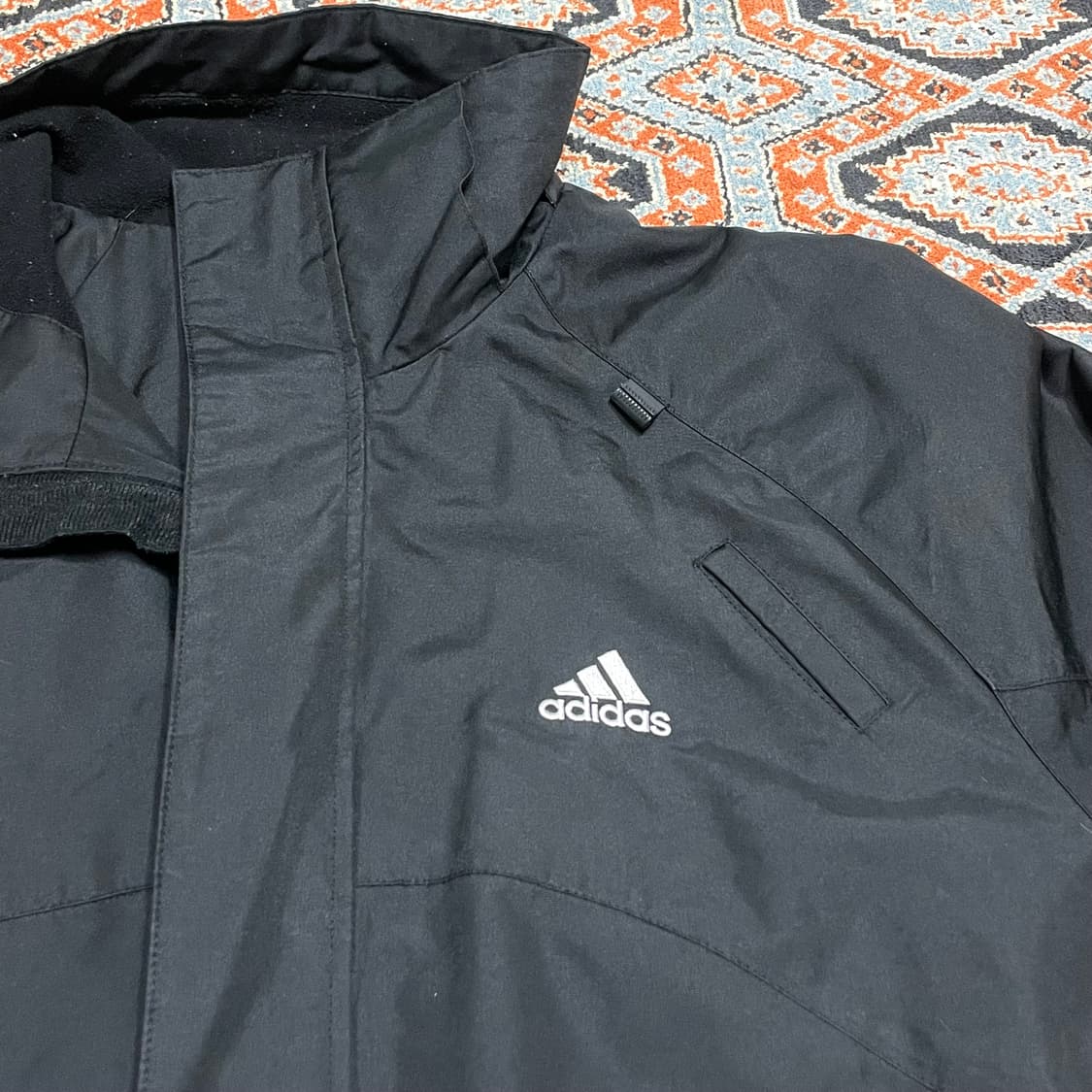 아디다스 삼각로고 블랙 기모 바람막이 점퍼 남성100 상품이미지7