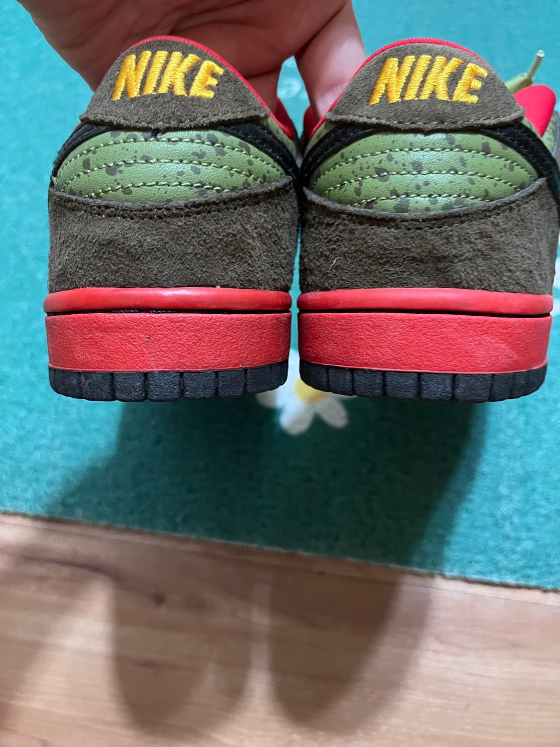 Nike SB Dunk Low Premium 'Asparagus' 313 상품이미지5