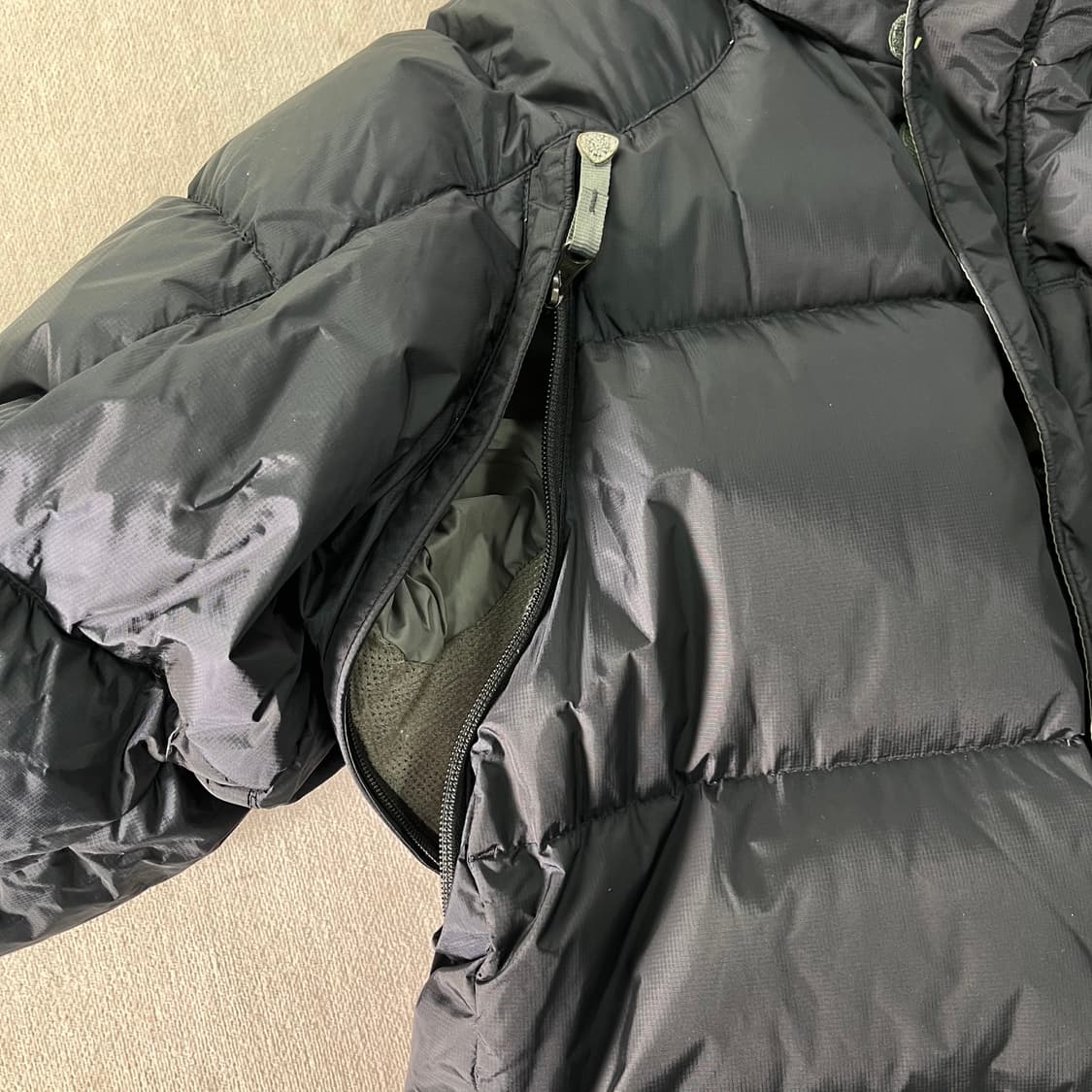 100 나이키 02FW acg 구스다운 푸퍼 패딩 상품이미지5