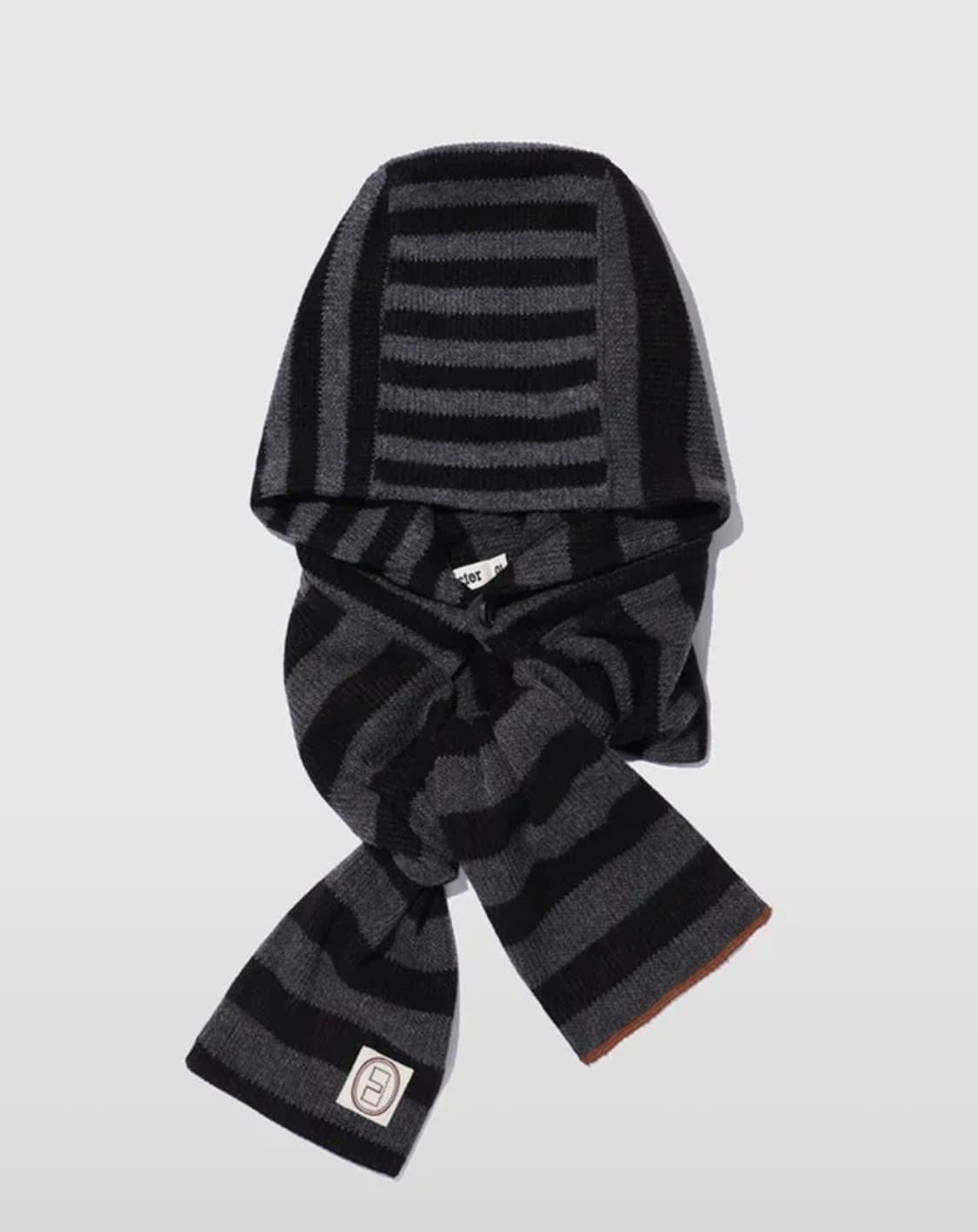 카락터 스트라이프니트 머플러 블랙차콜 상품이미지1
