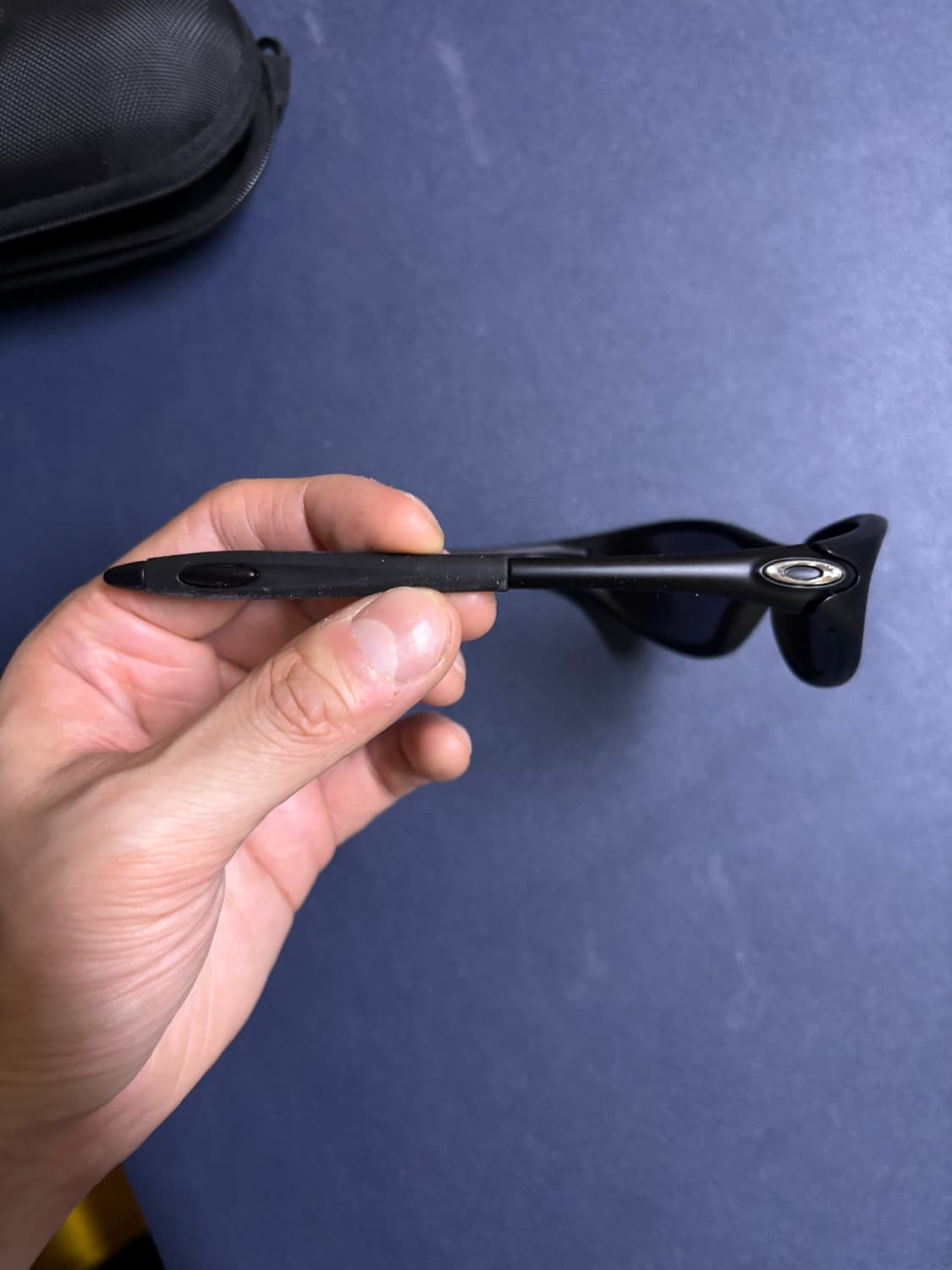 오클리 미뉴트1.0 매트블랙 상품이미지4