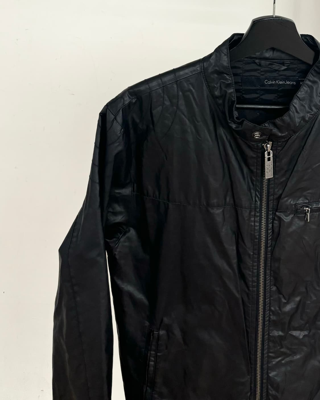 캘빈 클라인 진스 코티드 나일론 바이커 자켓 상품이미지3