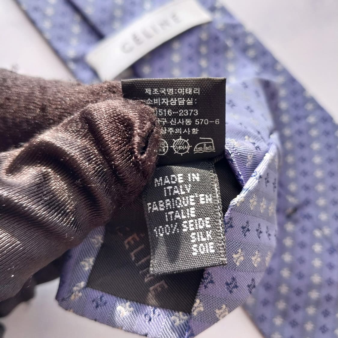 셀린느 실크 트리오페 로고 패턴 넥타이 8.6cm A+등급 K1721
 상품이미지10