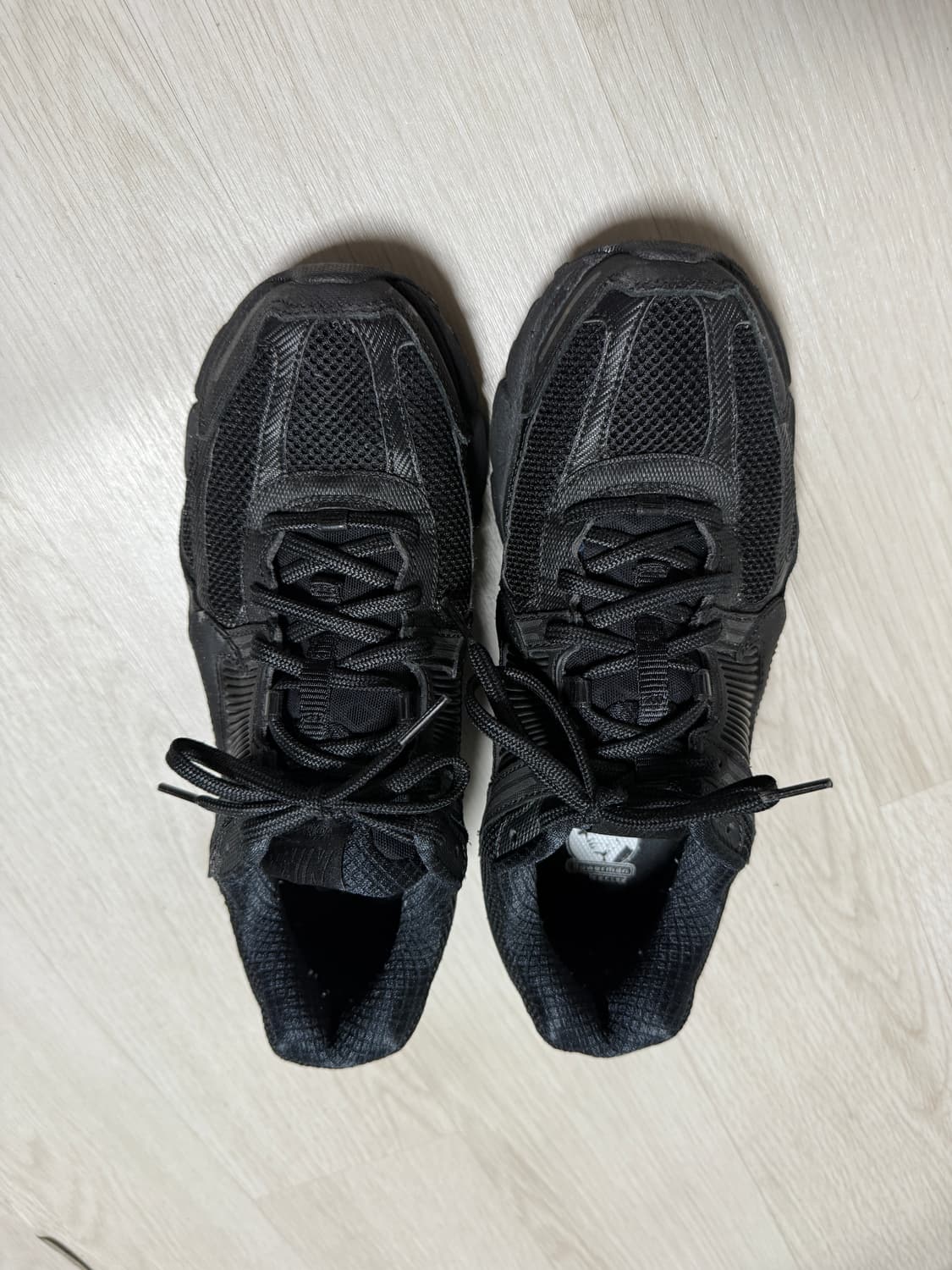 나이키 줌보메로 상품이미지1