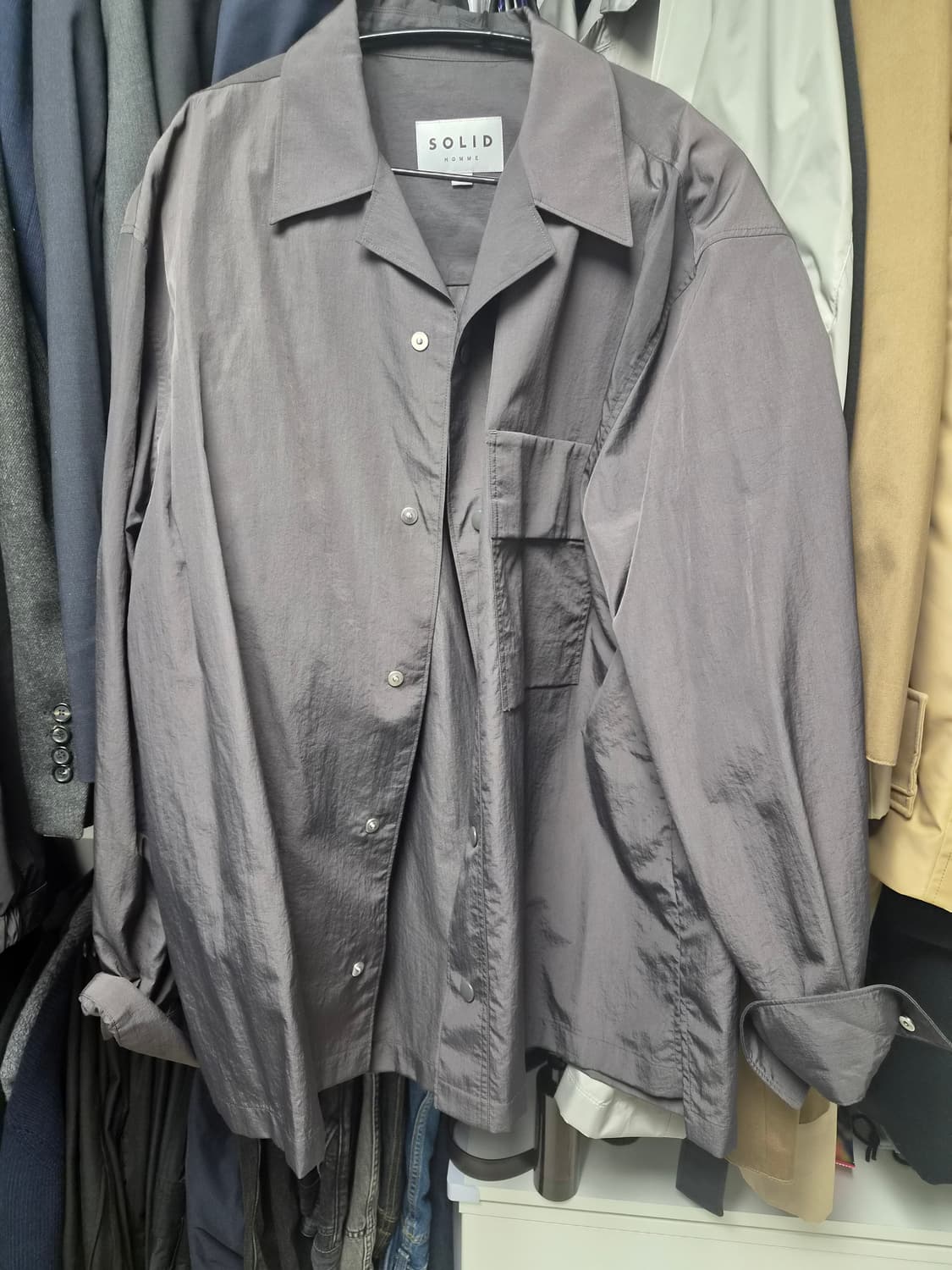 솔리드옴므오픈셔츠 50사이즈 브라운 상품이미지1