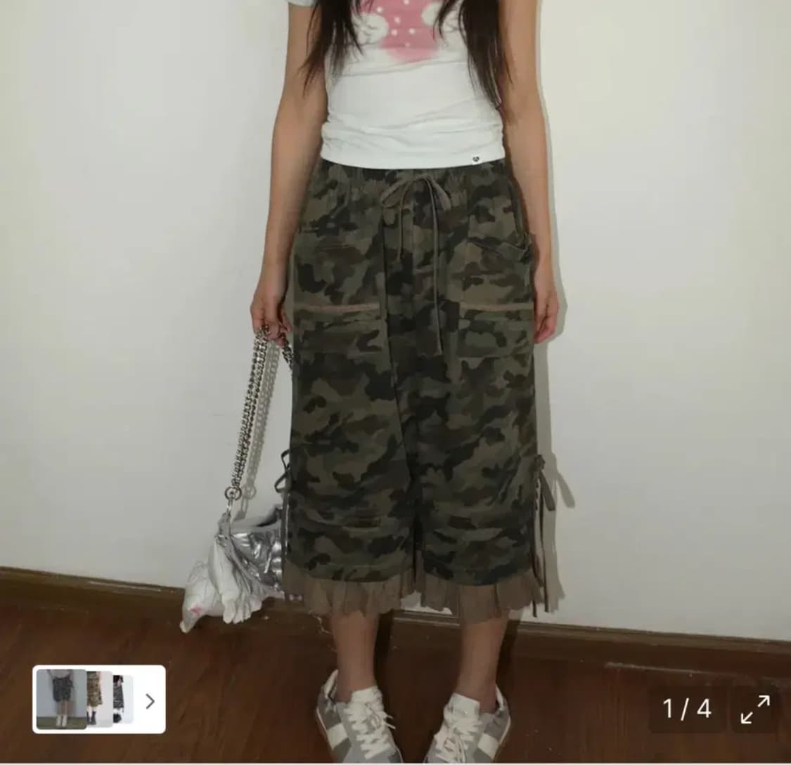 노피셜노피스 레이스 트림드 플리츠 버뮤다 카고 팬츠 상품이미지1