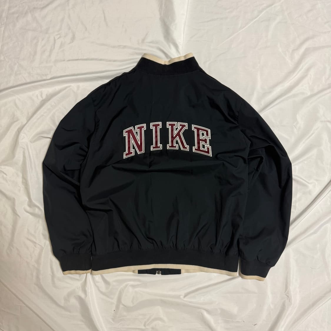 [100] 00s 나이키 올드스쿨 백로고 바람막이자켓 상품이미지3