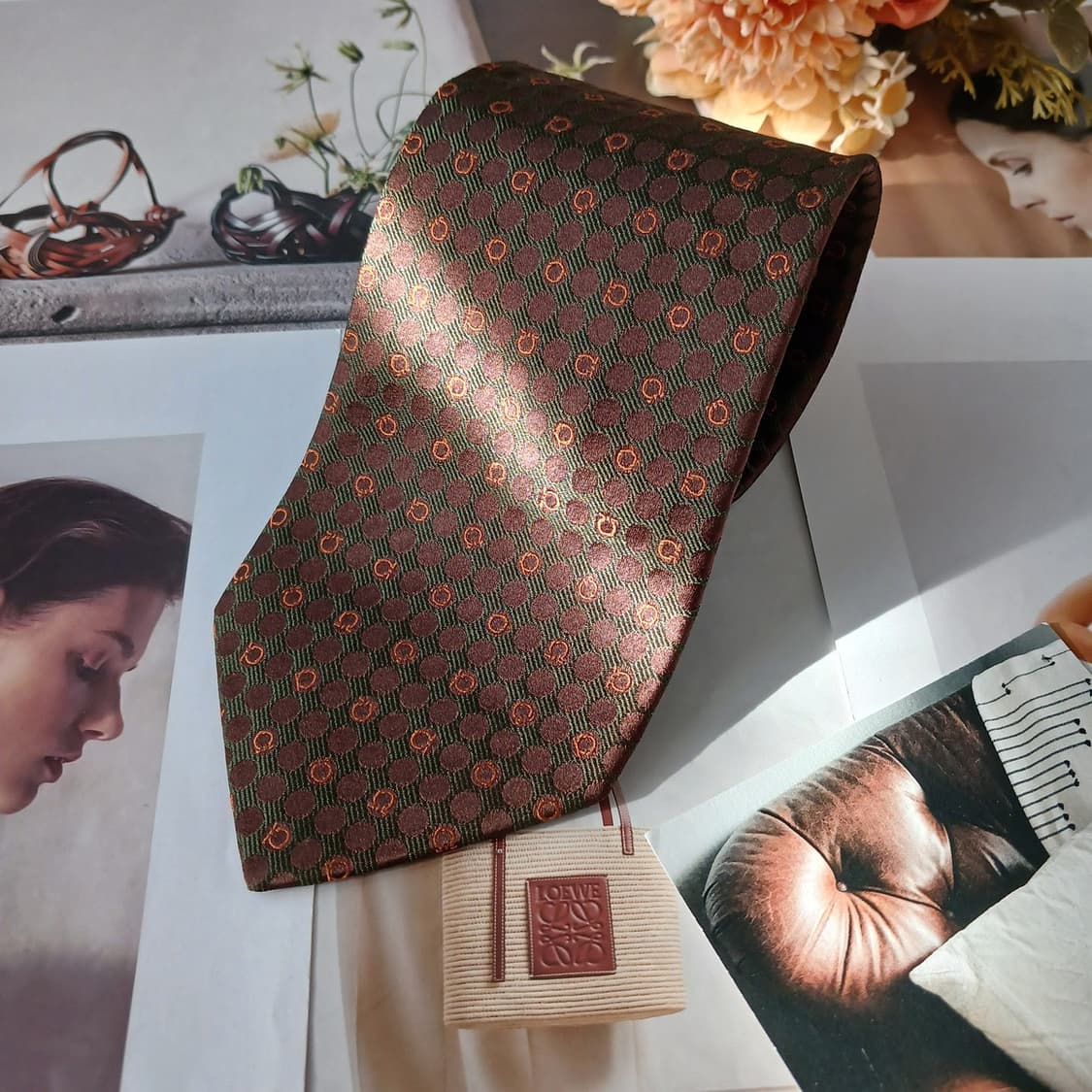 페라가모 실크 브라운 간치니 패턴 넥타이 9.5cm A+등급 A19273 상품이미지2