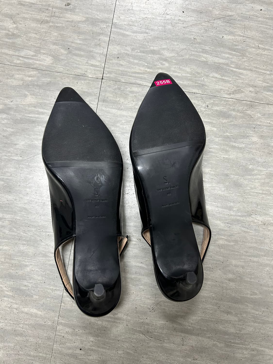 사뿐 블랙 슬링백 힐 255 상품이미지3