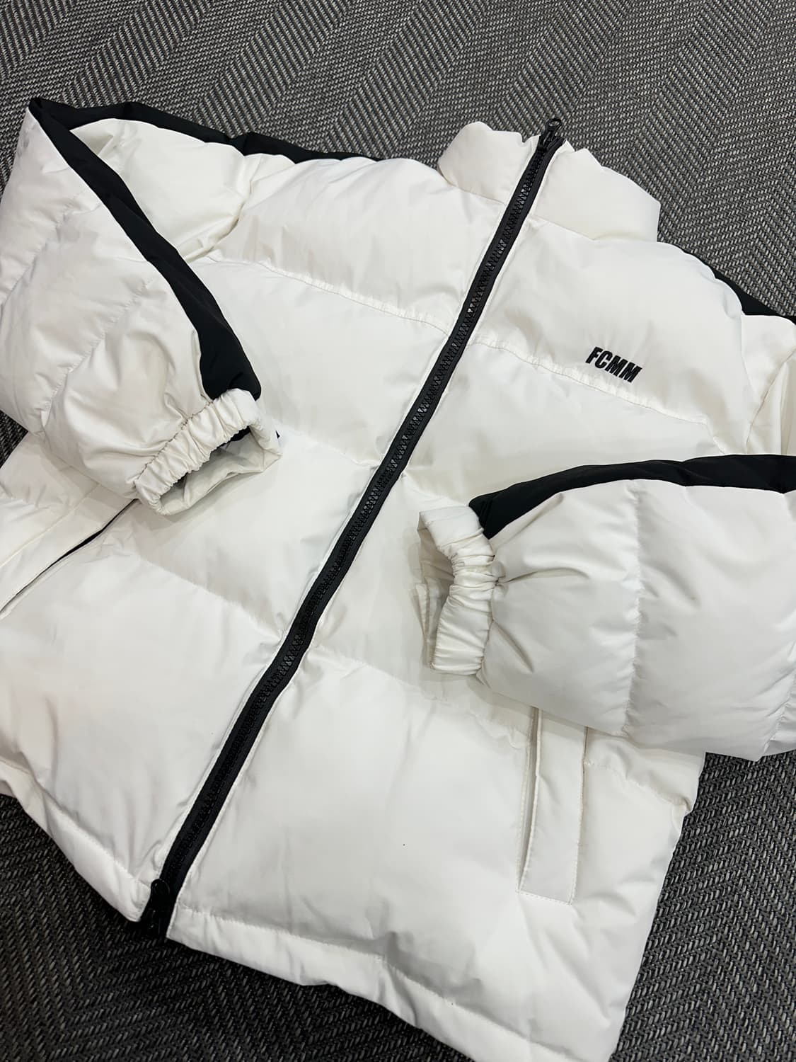 FCMM 패딩 화이트 상품이미지4