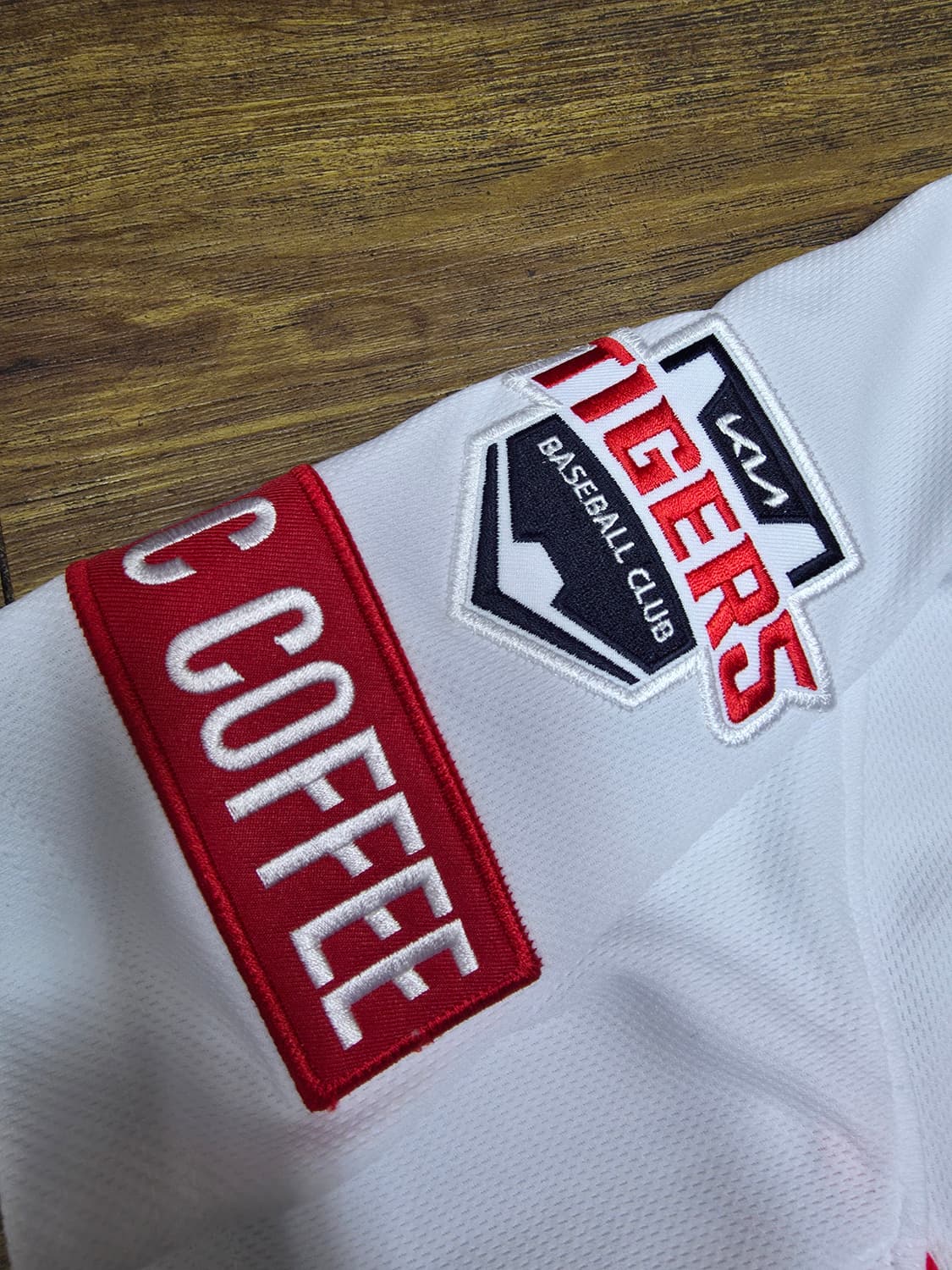 아이앱스튜디오 x기아타이거즈 유니폼  상품이미지3