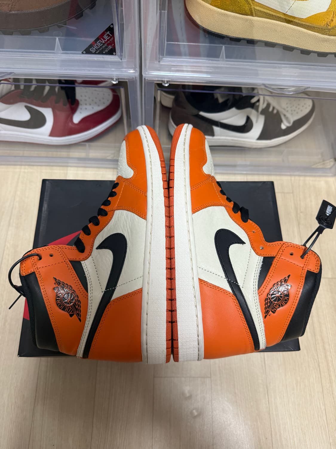 조던 1 레트로 하이 OG 리버스 쉐터드 백보드 265 상품이미지4