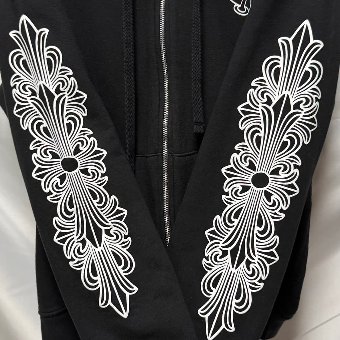 [S+급/XL] 크롬하츠 홀스슈 플로랄 헤비웨이트 후드집업 상품이미지8