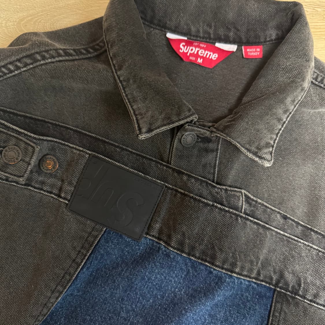 Supreme 2-Tone Paneled Denim Jacket 상품이미지4