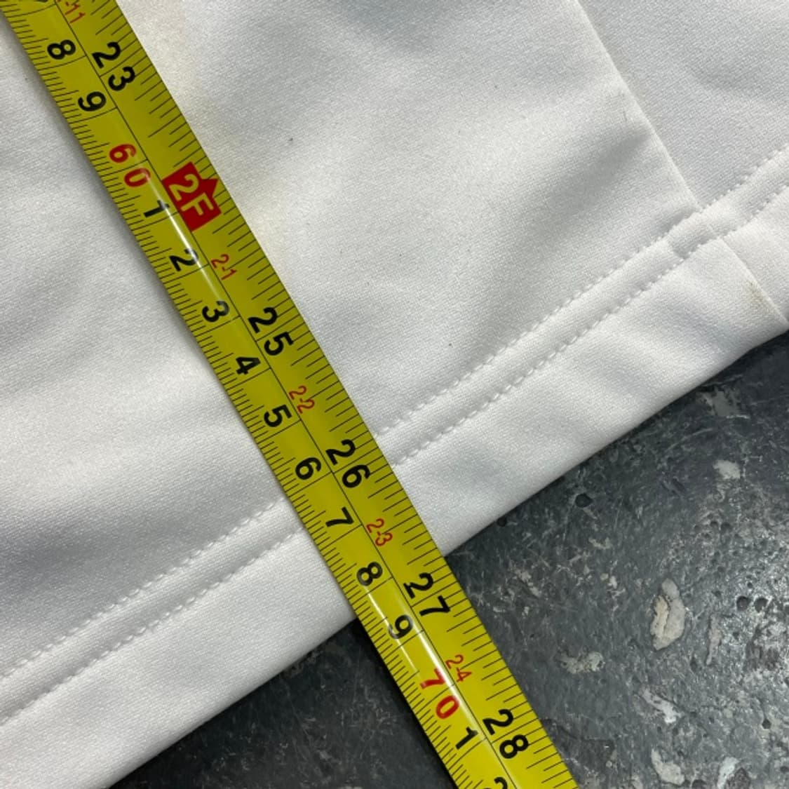 105 데상트 하이브리드 방풍 패딩  상품이미지8