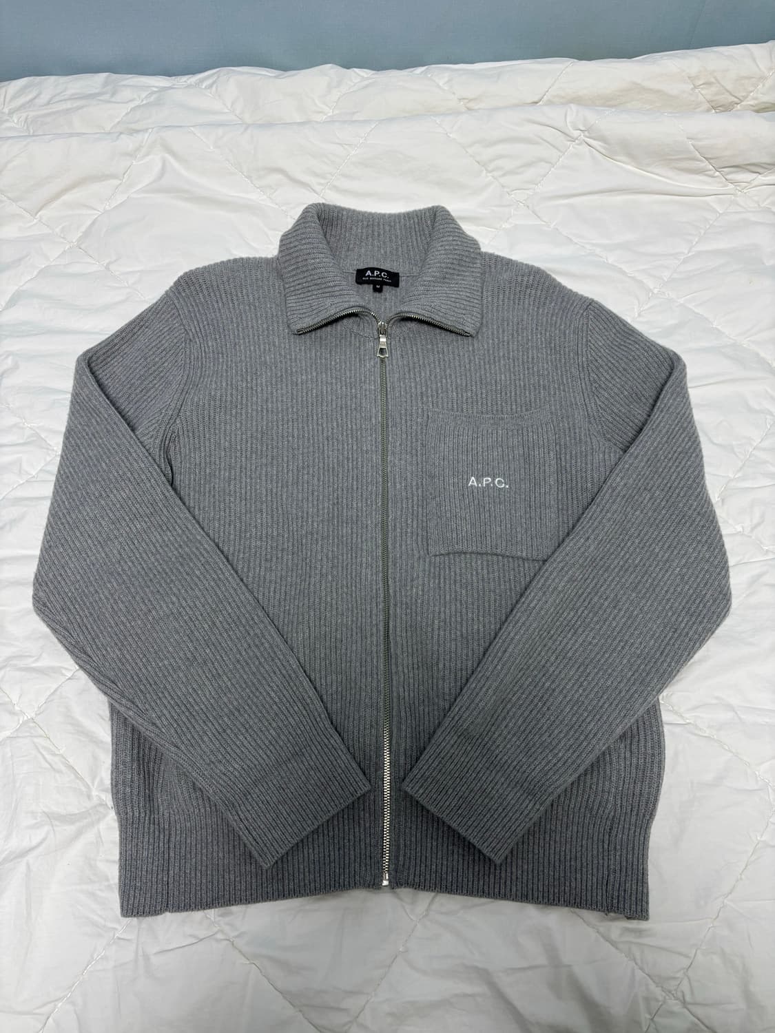 아페쎄 니트 집업 가디건 상품이미지1