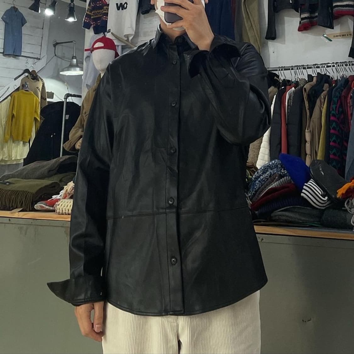 (착용컷) Zara 레더 셔츠 (남성용 105) 상품이미지2