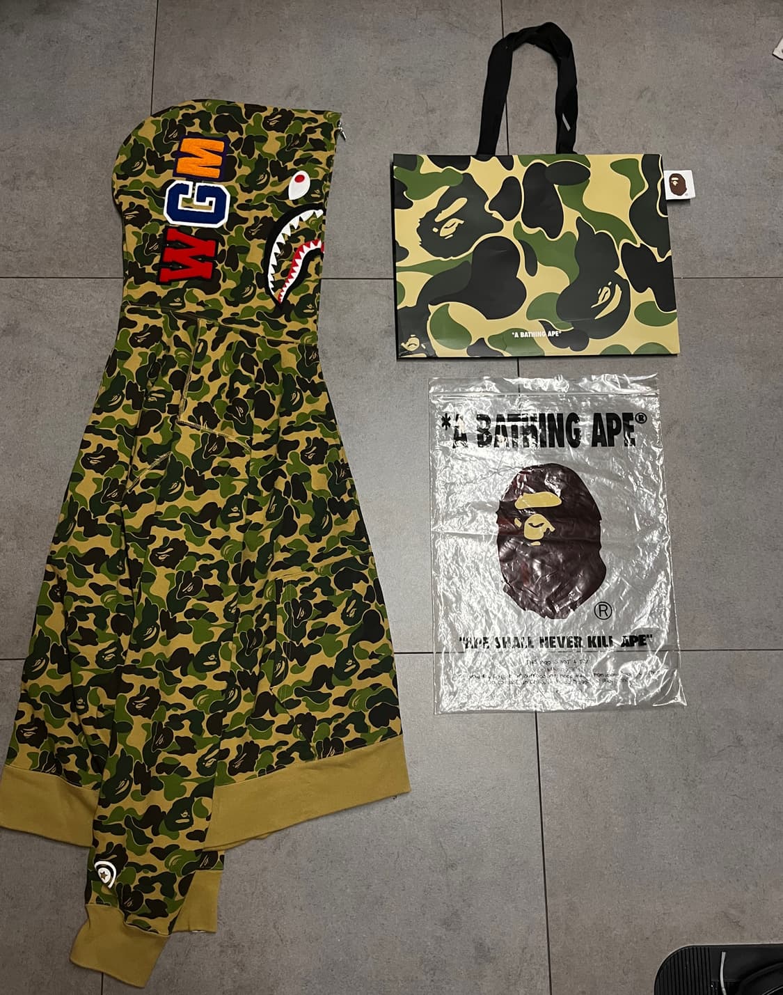 베이프 abc 카모 샤크 후드집업 상품이미지1