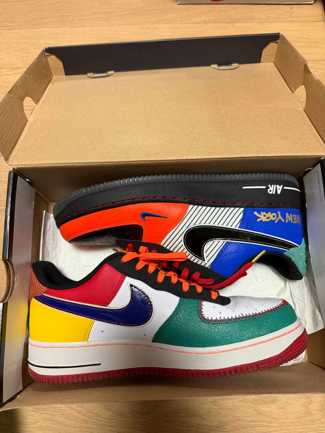 나이키 왓더 에어포스 NYC 280cm 풀구성 팝니다 민트급 상품이미지1