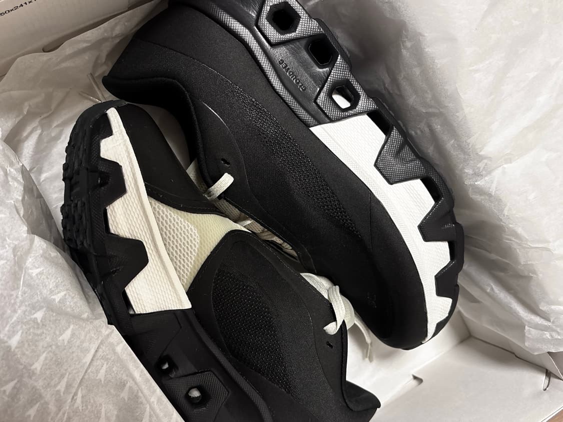 온 러닝 x 포스트 아카이브 팩션(파프) 클라우드 몬스터 하이퍼 블랙 상품이미지1