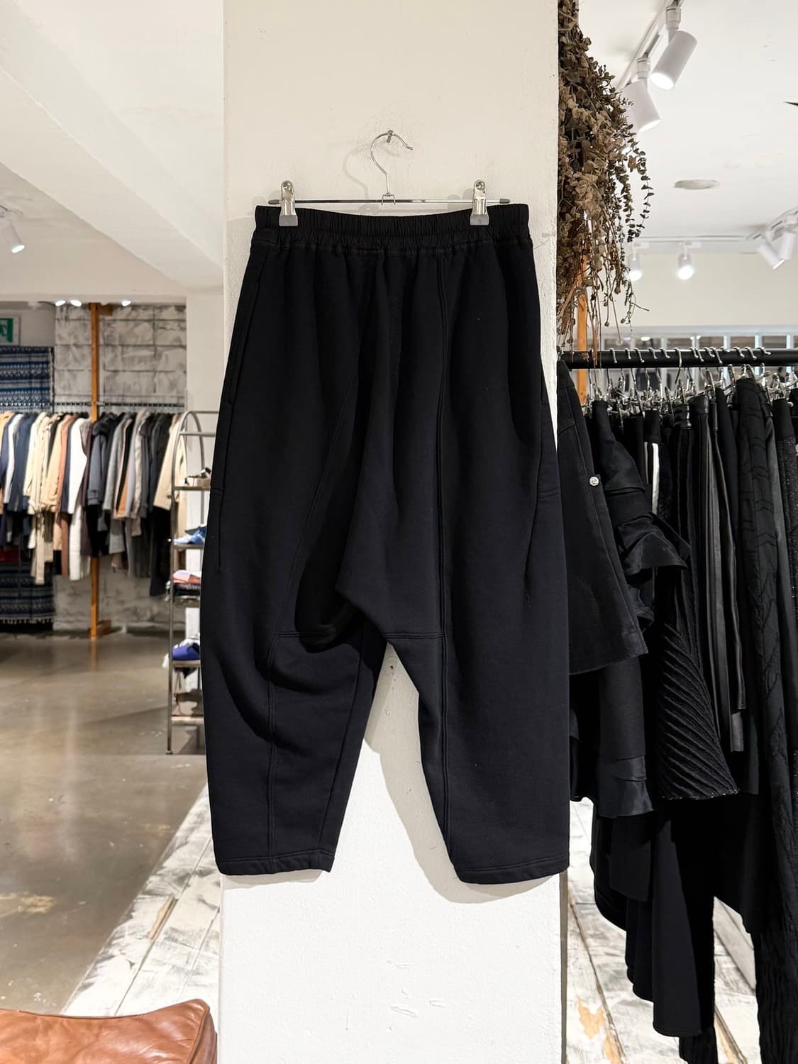 릭 오웬스 다크쉐도우 14fw 블랙 드로우스트링 크롭 팬츠 상품이미지4