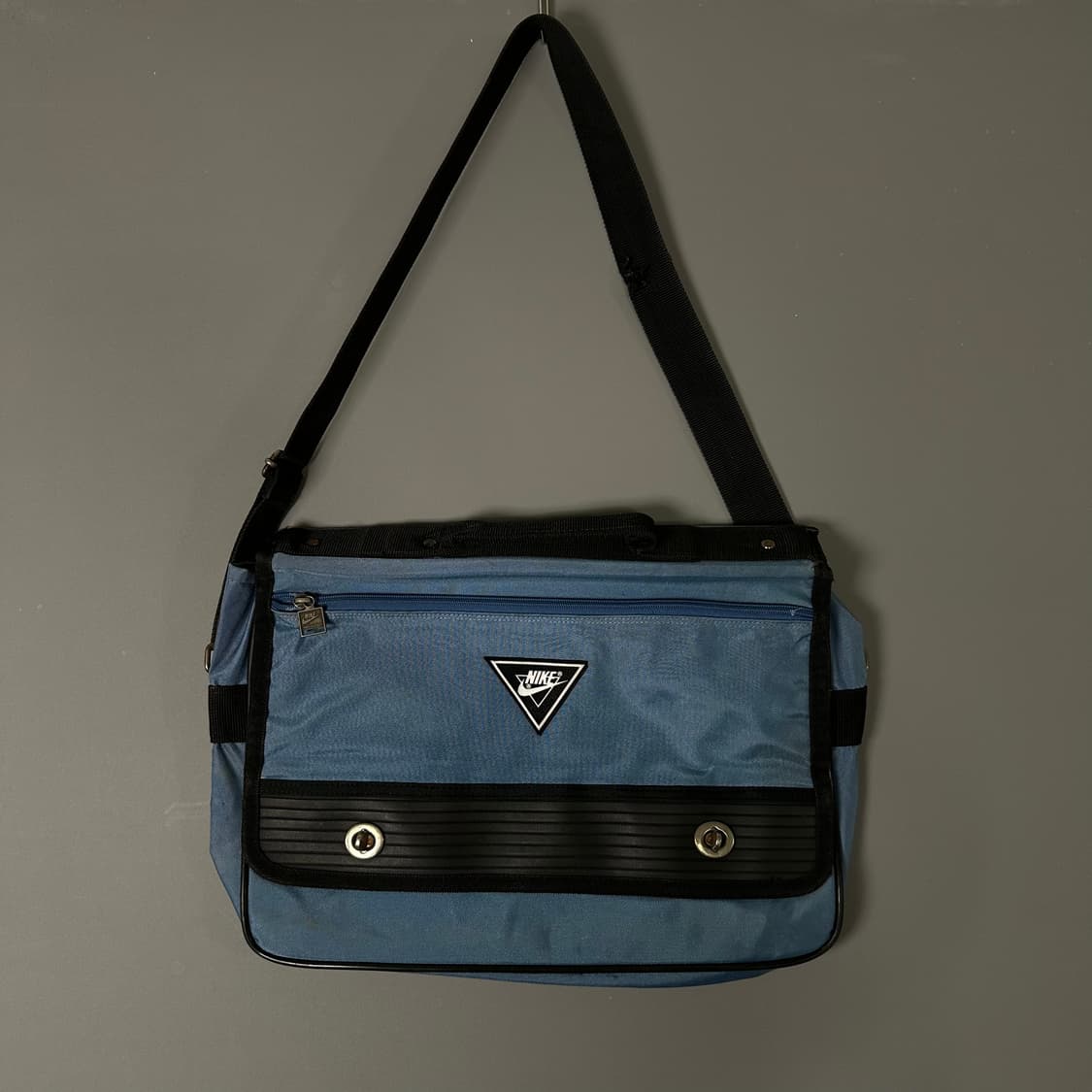 나이키 올드스쿨 크로스백 블루  [122305] 상품이미지1