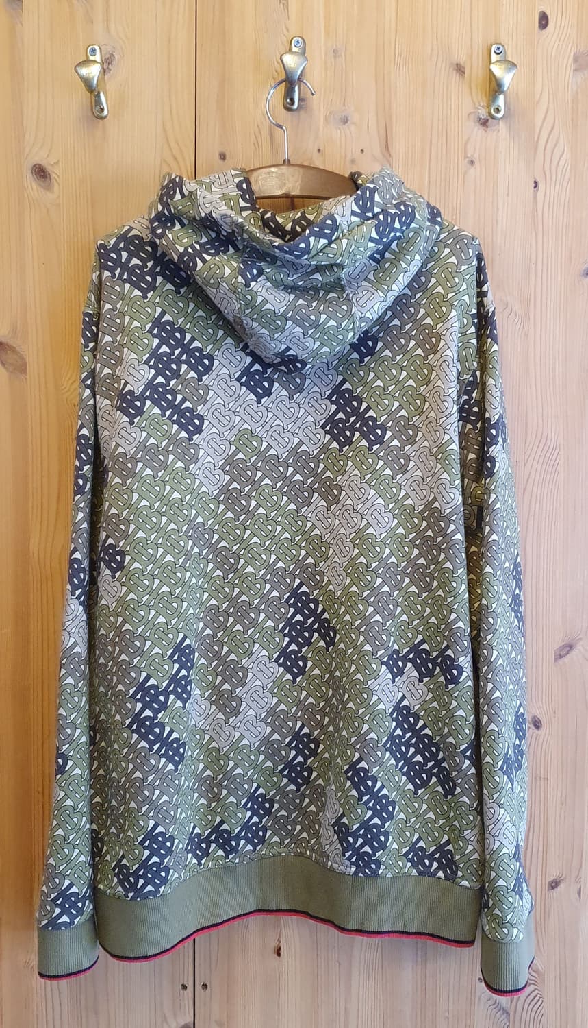 100.버버리 모노그램 카모후드티 상품이미지2