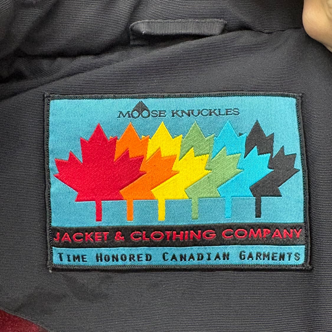 무스너클 블랙 레더 패딩 조끼 L(감정서 포함) 상품이미지7