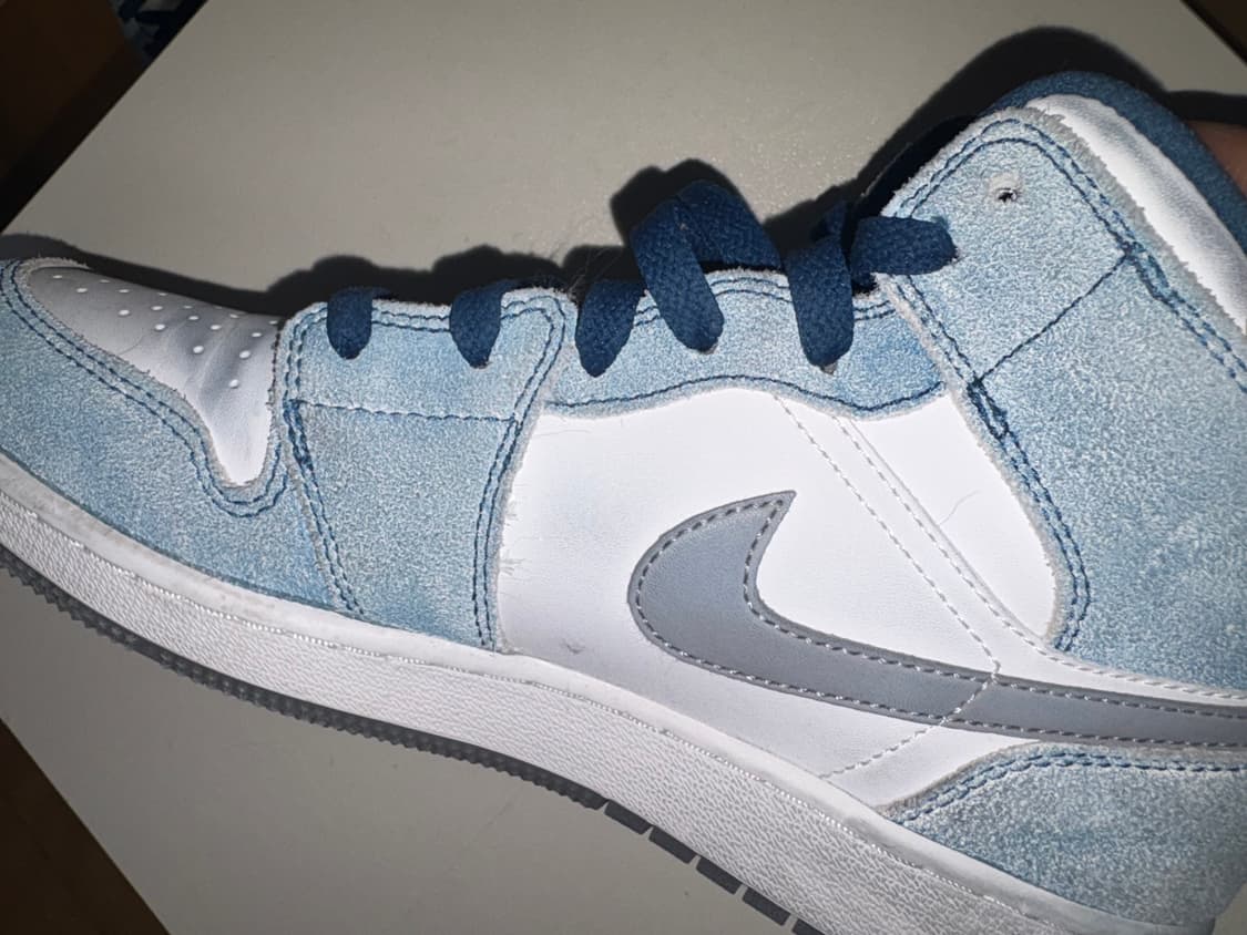 에어 조던 1 미드 프렌치 블루 스니커즈 상품이미지3