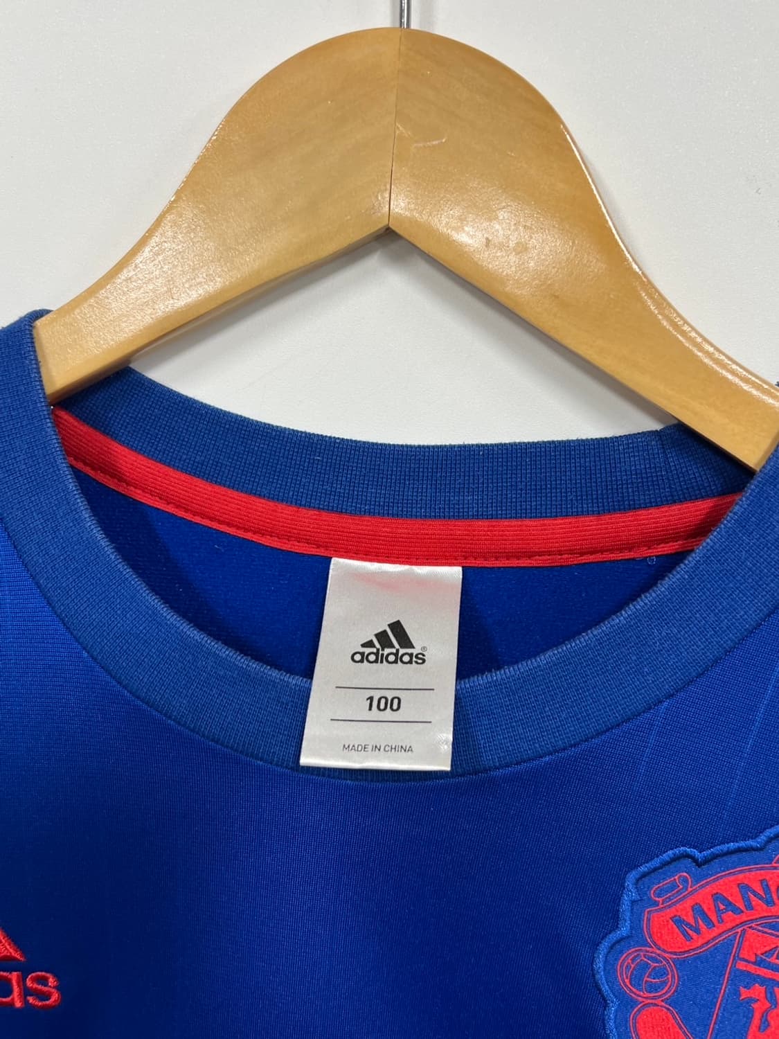 아디다스 맨유 트레이닝 기모 맨투맨 상품이미지3