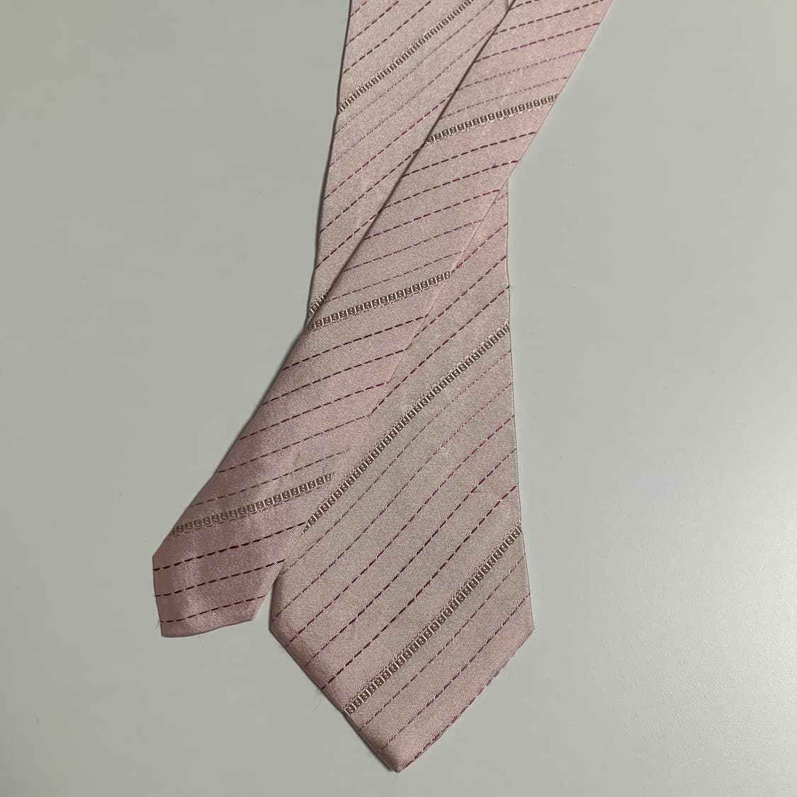 펜디(FENDI) FF스몰로고 모노그램 명품넥타이 신형라벨 스트라이프 상품이미지3